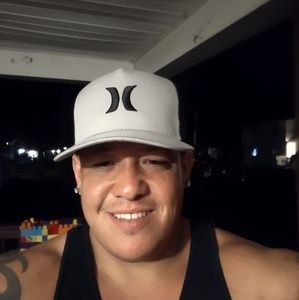 Meet your Posher, Luis